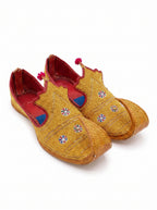 Taj Khussa Tilla Fancy Leather (Customized)– Gold & Silver Embroidery (Premium Handmade)