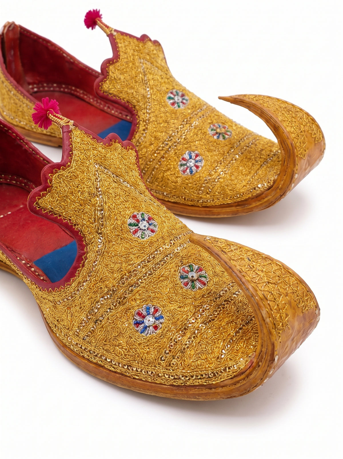 Taj Khussa Tilla Fancy Leather (Customized)– Gold & Silver Embroidery (Premium Handmade)
