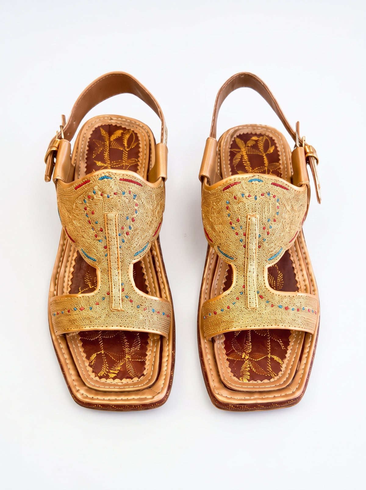 Peshawari Tilla Karhai Chappal – Gold & Silver Embroidery (Premium Handmade)