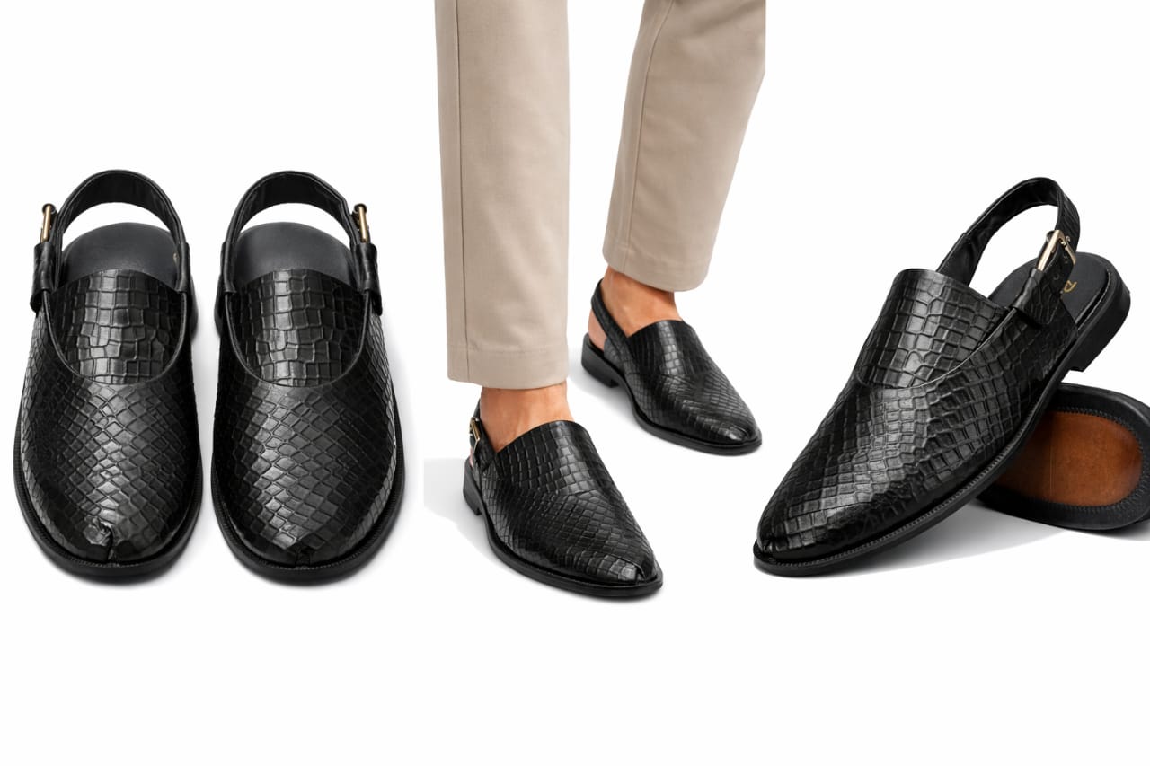 Urban Leather Chappal