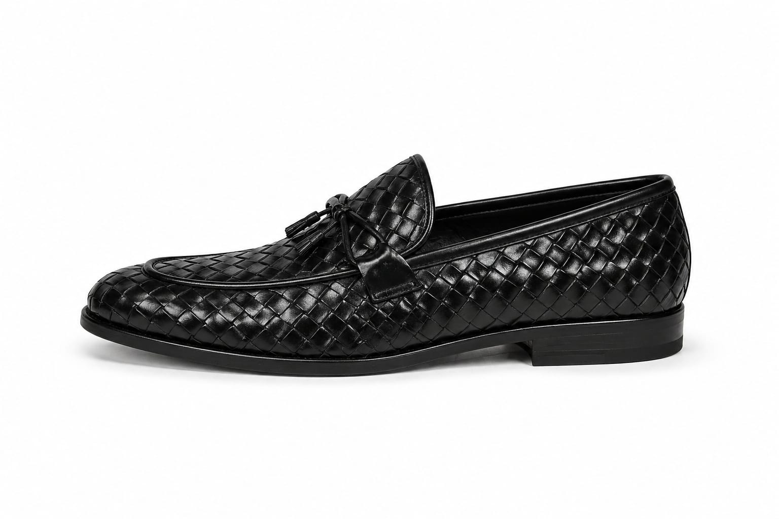 Premium Handwoven Leather Loafers – Tassel Design Slip-On (Comfort Fit)