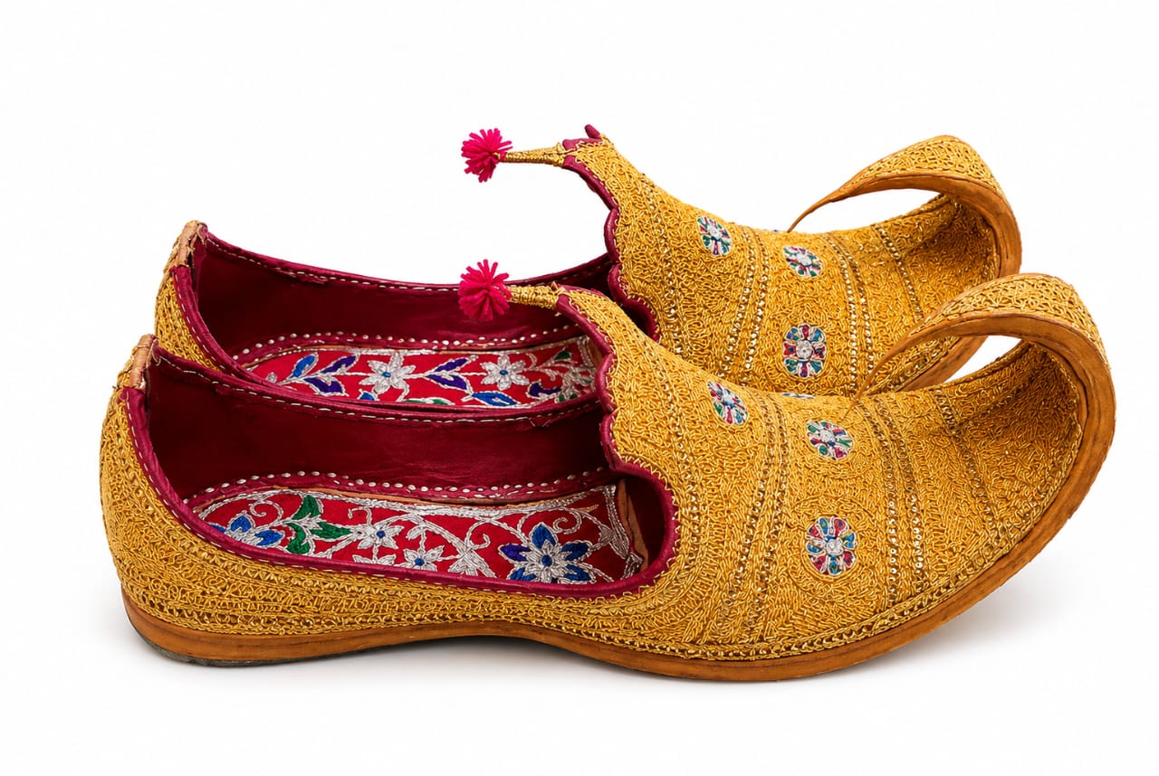 Taj Khussa Tilla Fancy Leather (Customized)– Gold & Silver Embroidery (Premium Handmade)
