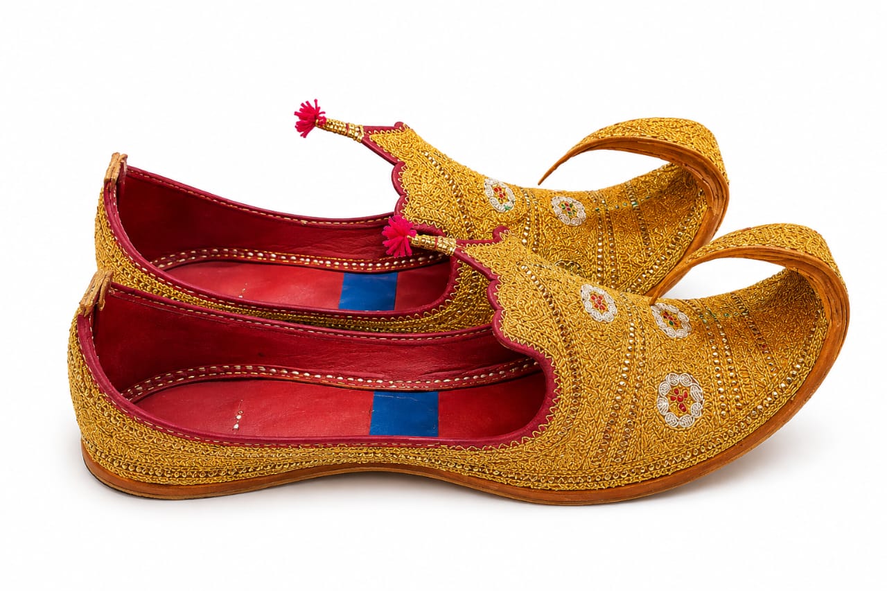 Taj Khussa Tilla Fancy Leather (Customized)– Gold & Silver Embroidery (Premium Handmade)
