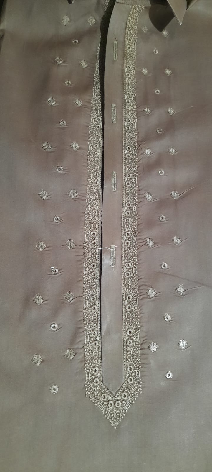 Premium Tarkashi Hand made Gum Stitch (4 in 1) Fabric+Gum Stitch+Tarkashi+Dry Cleaning)